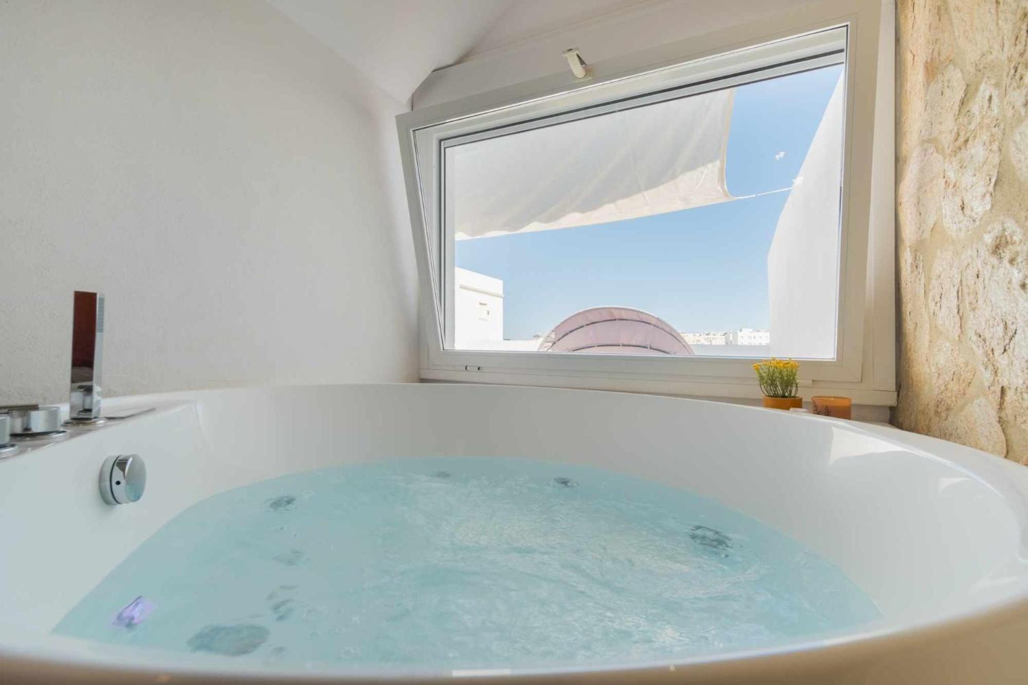 Jacuzzi Amanecer De Plata Decoracion Romantica Chiclana de la Frontera Exterior foto